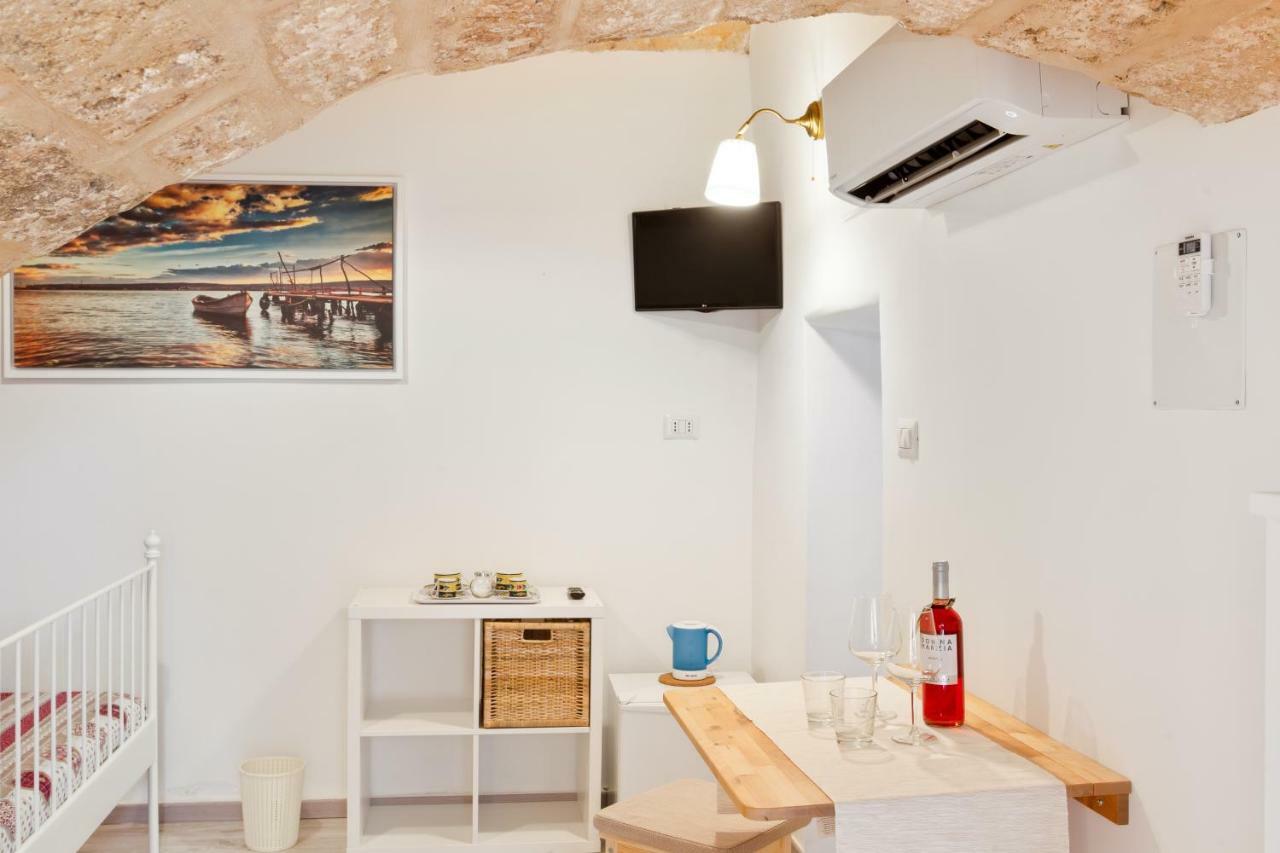 San Nicola Clemente Private Room باري المظهر الخارجي الصورة